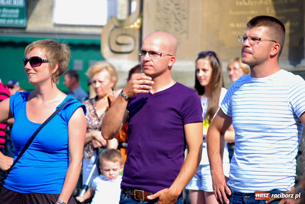 Zdjęcie w galerii na portalu naszraciborz.pl: Na Rynku zakończono Dni Raciborza wiadomości z regionu