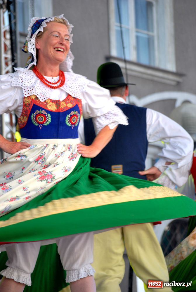 Zdjęcie w galerii na portalu naszraciborz.pl: Na Rynku zakończono Dni Raciborza wiadomości z regionu