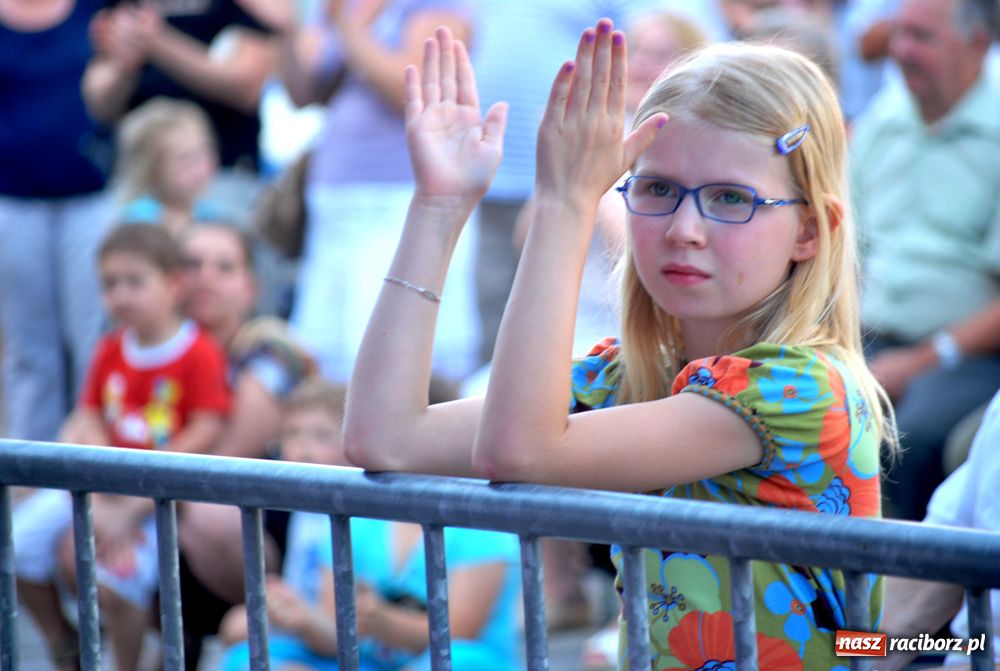 Zdjęcie w galerii na portalu naszraciborz.pl: Na Rynku zakończono Dni Raciborza wiadomości z regionu