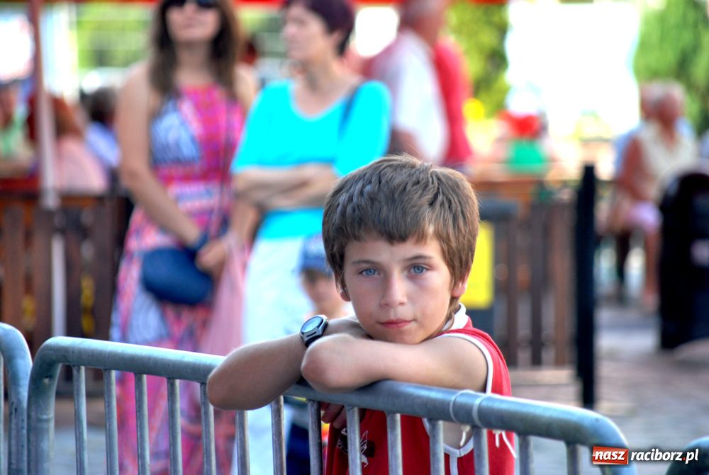 Zdjęcie w galerii na portalu naszraciborz.pl: Na Rynku zakończono Dni Raciborza wiadomości z regionu