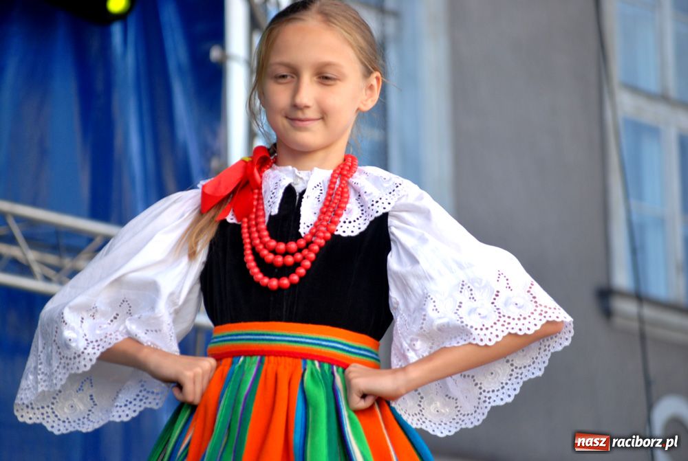 Zdjęcie w galerii na portalu naszraciborz.pl: Na Rynku zakończono Dni Raciborza wiadomości z regionu