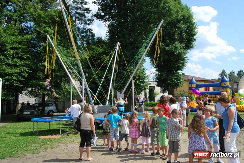 Zdjęcie w galerii na portalu naszraciborz.pl: W Rudach już prawie wakacje wiadomości z regionu