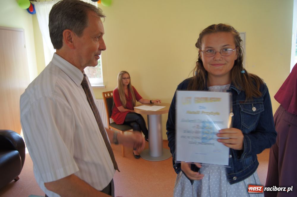 Zdjęcie w galerii na portalu naszraciborz.pl: W Rudniku wyróżniono najzdolniejszych wiadomości z regionu