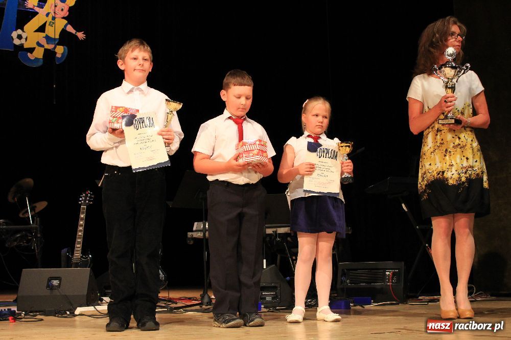 Zdjęcie w galerii na portalu naszraciborz.pl: Zakończyli rok i podsumowali projekt wiadomości z regionu