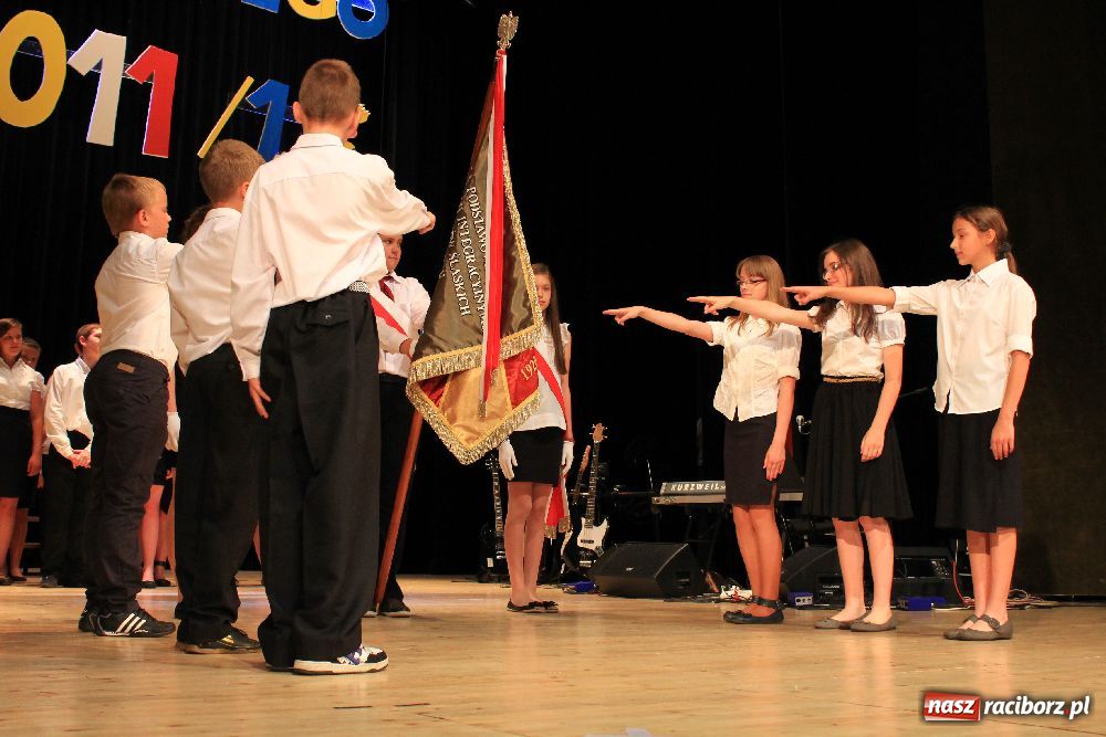 Zdjęcie w galerii na portalu naszraciborz.pl: Zakończyli rok i podsumowali projekt wiadomości z regionu