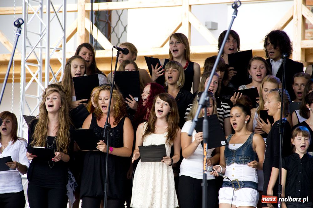 Zdjęcie w galerii na portalu naszraciborz.pl: Koncert galowy na raciborskim zamku wiadomości z regionu
