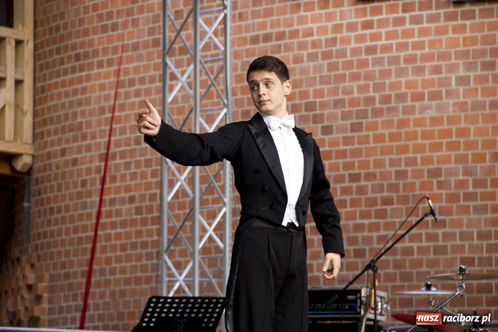 Zdjęcie w galerii na portalu naszraciborz.pl: Koncert galowy na raciborskim zamku wiadomości z regionu