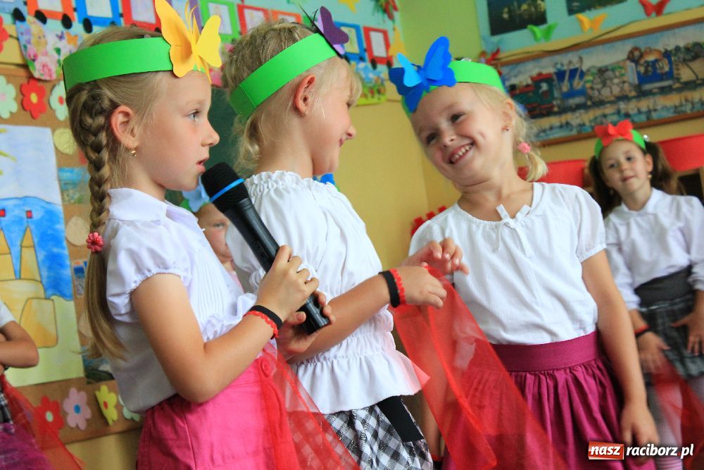 Zdjęcie w galerii na portalu naszraciborz.pl: Przedszkolaki mają już wakacje wiadomości z regionu