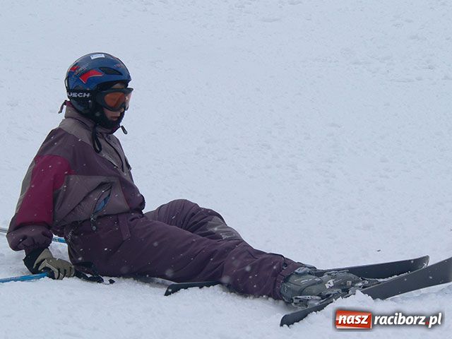 Zdjęcie w galerii na portalu naszraciborz.pl: Białe szaleństwo w Pecu wiadomości z regionu