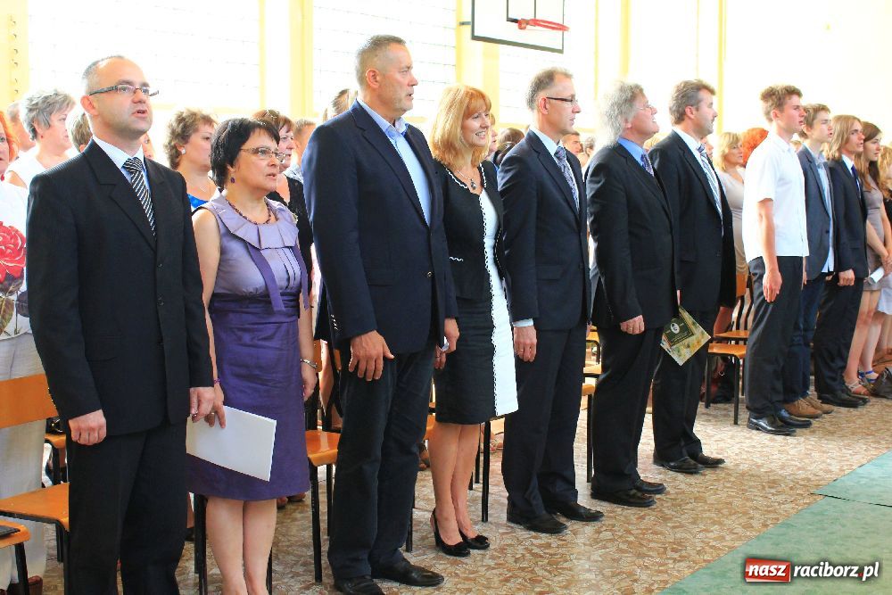Zdjęcie w galerii na portalu naszraciborz.pl: Miejskie zakończenie roku szkolnego w G2 wiadomości z regionu