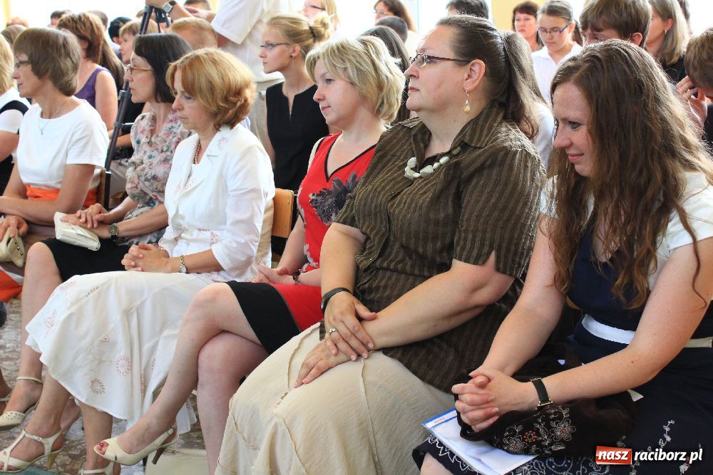 Zdjęcie w galerii na portalu naszraciborz.pl: Miejskie zakończenie roku szkolnego w G2 wiadomości z regionu