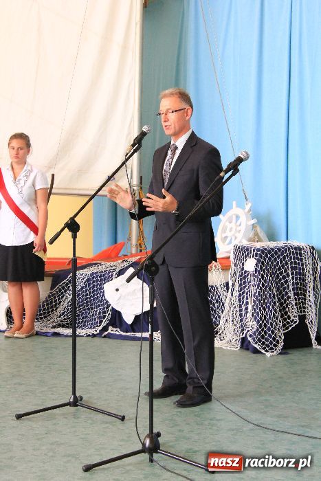 Zdjęcie w galerii na portalu naszraciborz.pl: Miejskie zakończenie roku szkolnego w G2 wiadomości z regionu