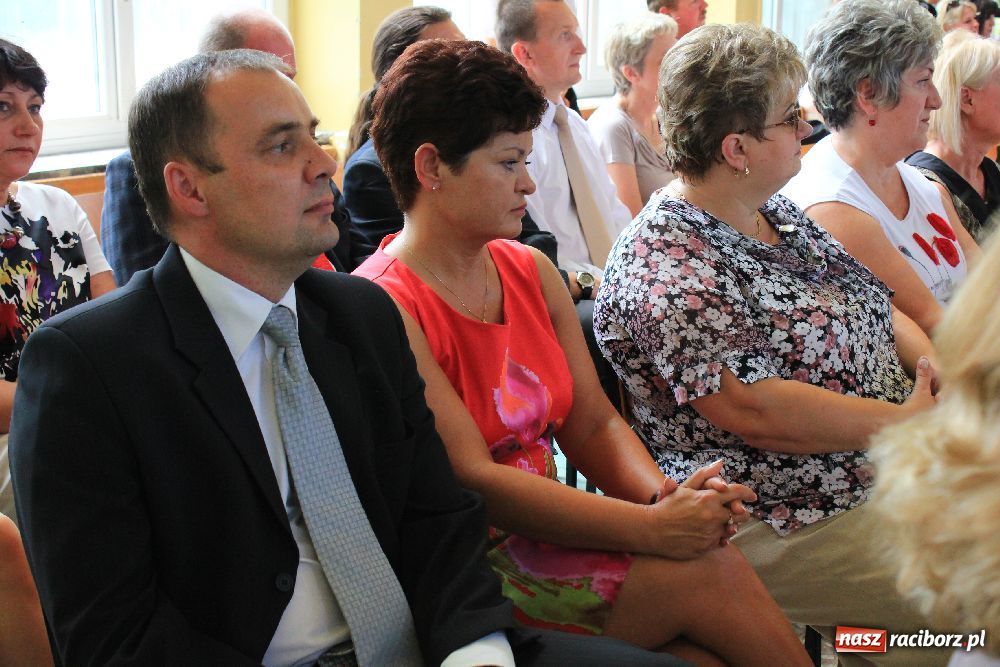 Zdjęcie w galerii na portalu naszraciborz.pl: Miejskie zakończenie roku szkolnego w G2 wiadomości z regionu