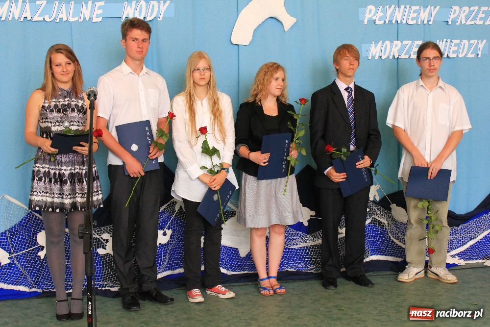 Zdjęcie w galerii na portalu naszraciborz.pl: Miejskie zakończenie roku szkolnego w G2 wiadomości z regionu