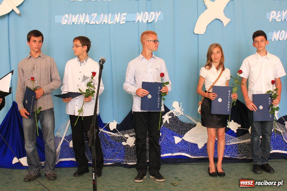 Zdjęcie w galerii na portalu naszraciborz.pl: Miejskie zakończenie roku szkolnego w G2 wiadomości z regionu