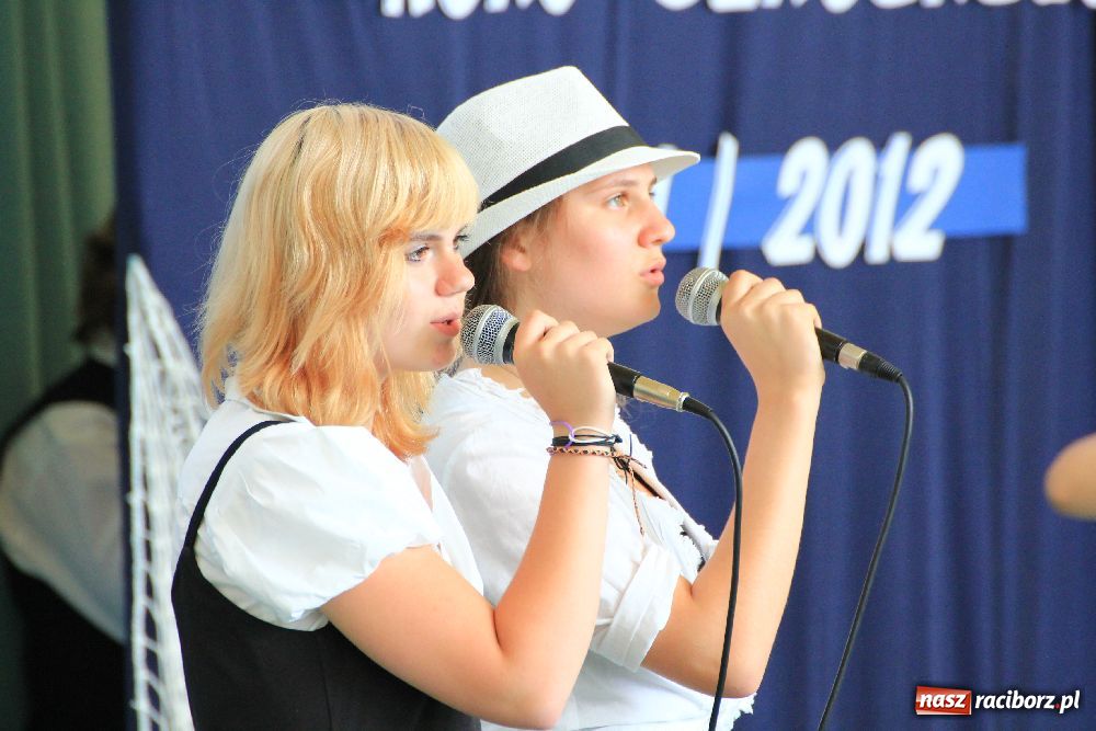 Zdjęcie w galerii na portalu naszraciborz.pl: Miejskie zakończenie roku szkolnego w G2 wiadomości z regionu