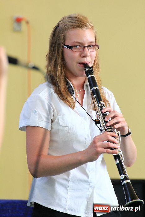 Zdjęcie w galerii na portalu naszraciborz.pl: Miejskie zakończenie roku szkolnego w G2 wiadomości z regionu