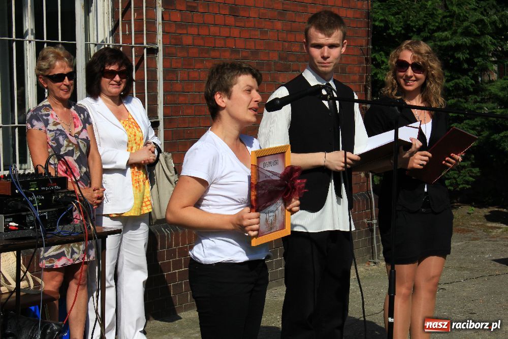 Zdjęcie w galerii na portalu naszraciborz.pl: Uczniowie ZSZ zakończyli rok szkolny wiadomości z regionu