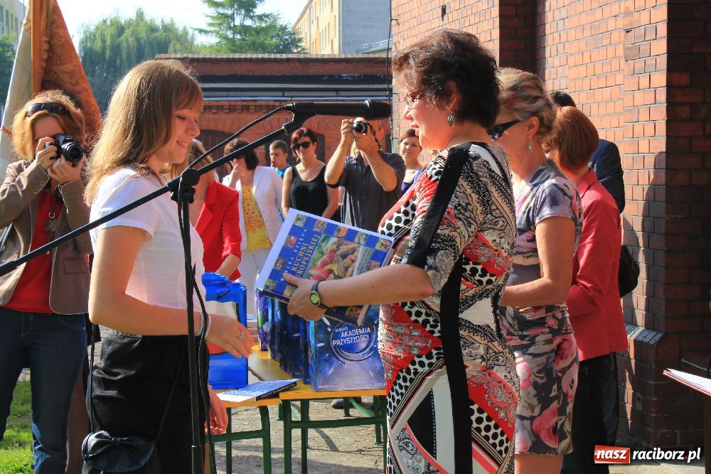 Zdjęcie w galerii na portalu naszraciborz.pl: Uczniowie ZSZ zakończyli rok szkolny wiadomości z regionu