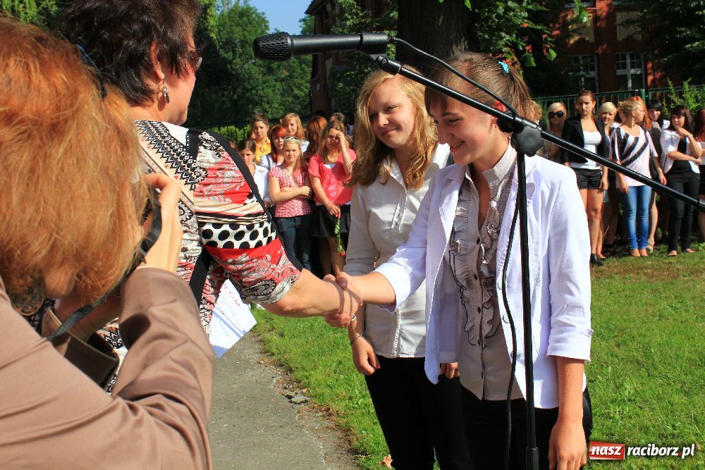 Zdjęcie w galerii na portalu naszraciborz.pl: Uczniowie ZSZ zakończyli rok szkolny wiadomości z regionu