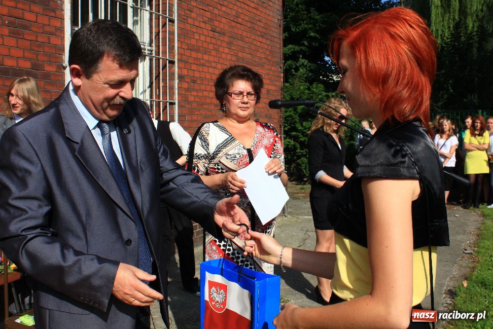 Zdjęcie w galerii na portalu naszraciborz.pl: Uczniowie ZSZ zakończyli rok szkolny wiadomości z regionu