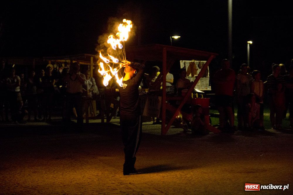 Zdjęcie w galerii na portalu naszraciborz.pl: Zamkowa noc z duchami już za nami wiadomości z regionu