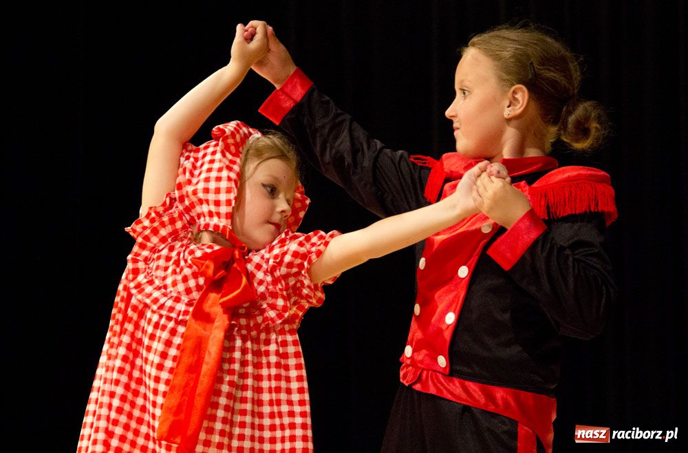 Zdjęcie w galerii na portalu naszraciborz.pl: Duże brawa po występach w RCK-u wiadomości z regionu