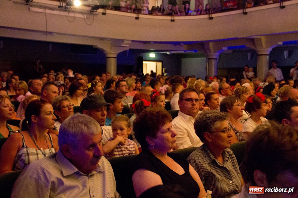 Zdjęcie w galerii na portalu naszraciborz.pl: Duże brawa po występach w RCK-u wiadomości z regionu