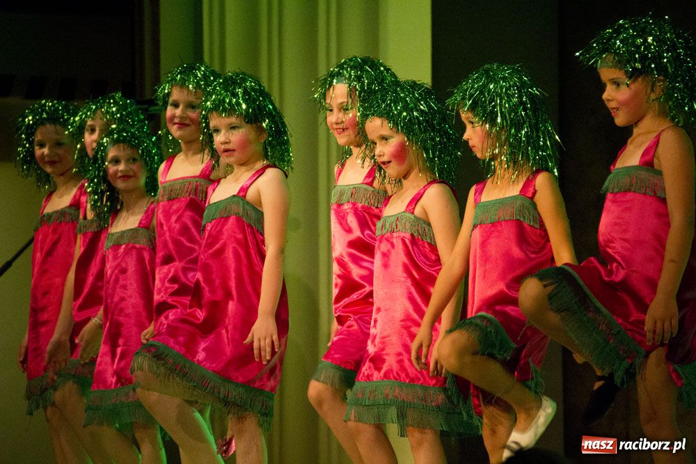 Zdjęcie w galerii na portalu naszraciborz.pl: Duże brawa po występach w RCK-u wiadomości z regionu