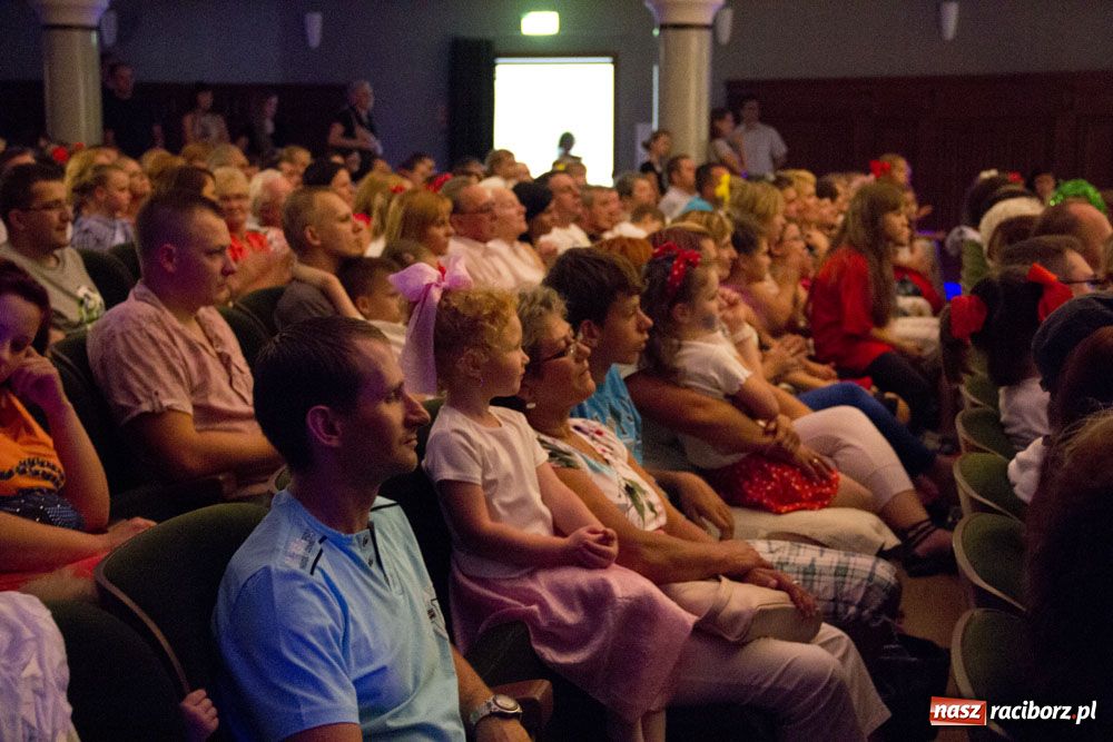 Zdjęcie w galerii na portalu naszraciborz.pl: Duże brawa po występach w RCK-u wiadomości z regionu