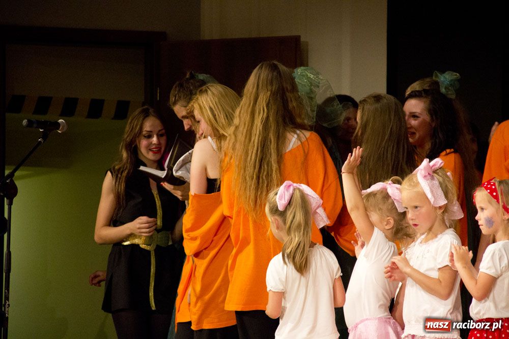 Zdjęcie w galerii na portalu naszraciborz.pl: Duże brawa po występach w RCK-u wiadomości z regionu