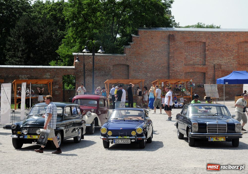 Zdjęcie w galerii na portalu naszraciborz.pl: Jarmark Na bursztynowym szlaku wiadomości z regionu