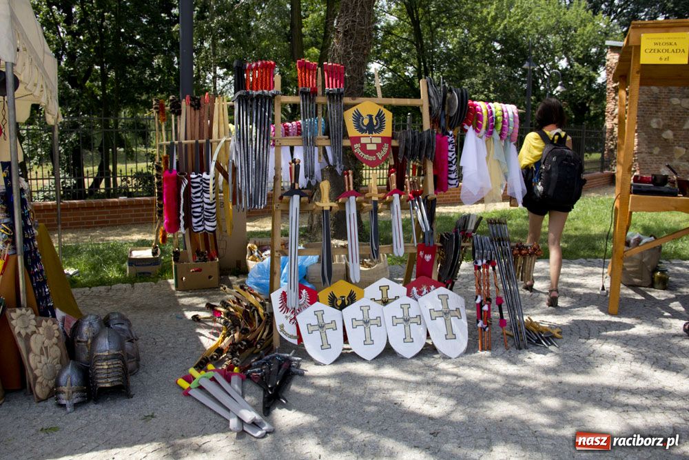 Zdjęcie w galerii na portalu naszraciborz.pl: Jarmark Na bursztynowym szlaku wiadomości z regionu
