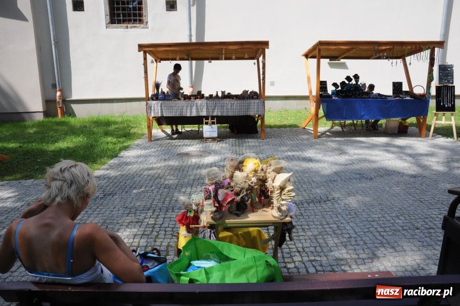 Zdjęcie w galerii na portalu naszraciborz.pl: Jarmark Na bursztynowym szlaku wiadomości z regionu