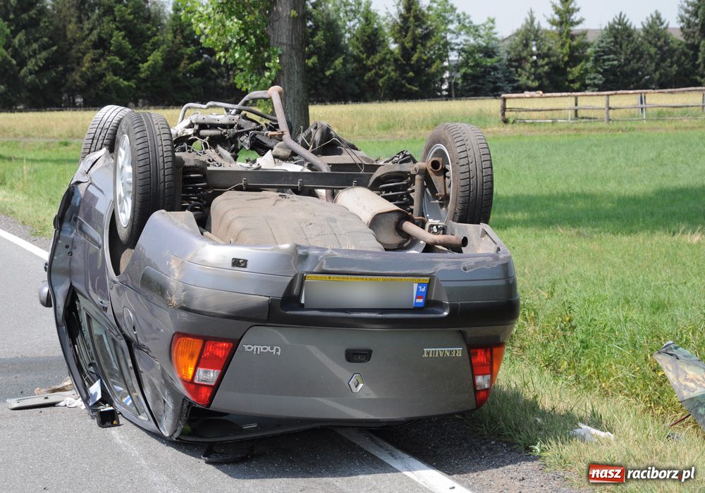 Zdjęcie w galerii na portalu naszraciborz.pl: Kierowca renault zmarł w szpitalu wiadomości z regionu