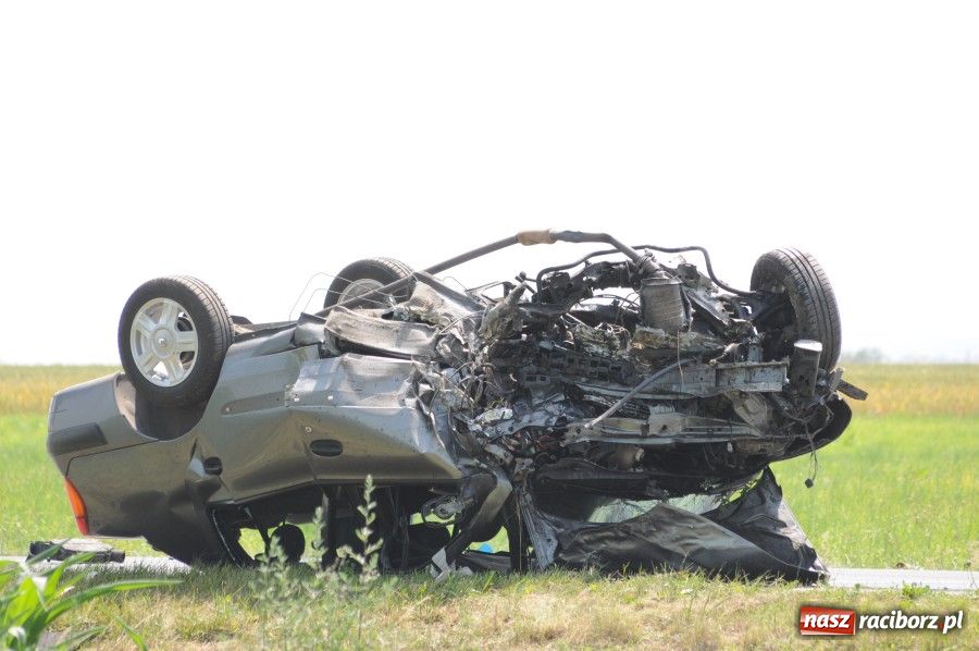 Zdjęcie w galerii na portalu naszraciborz.pl: Kierowca renault zmarł w szpitalu wiadomości z regionu