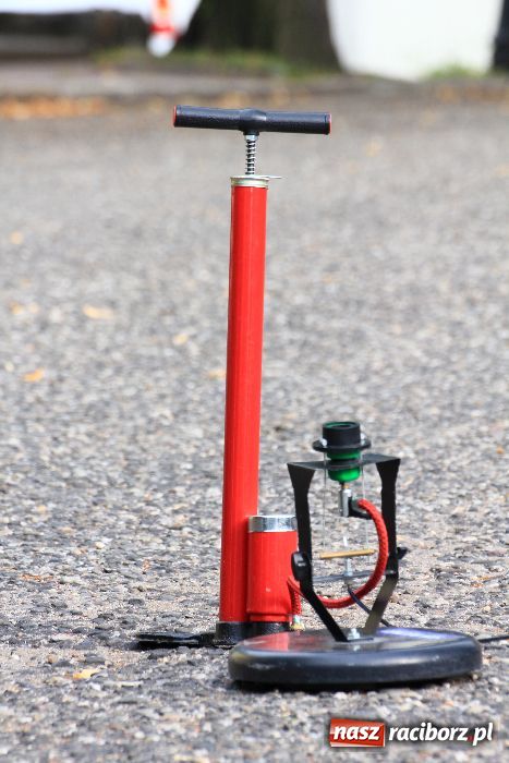 Zdjęcie w galerii na portalu naszraciborz.pl: Piknik z astronomią w Krzanowicach wiadomości z regionu