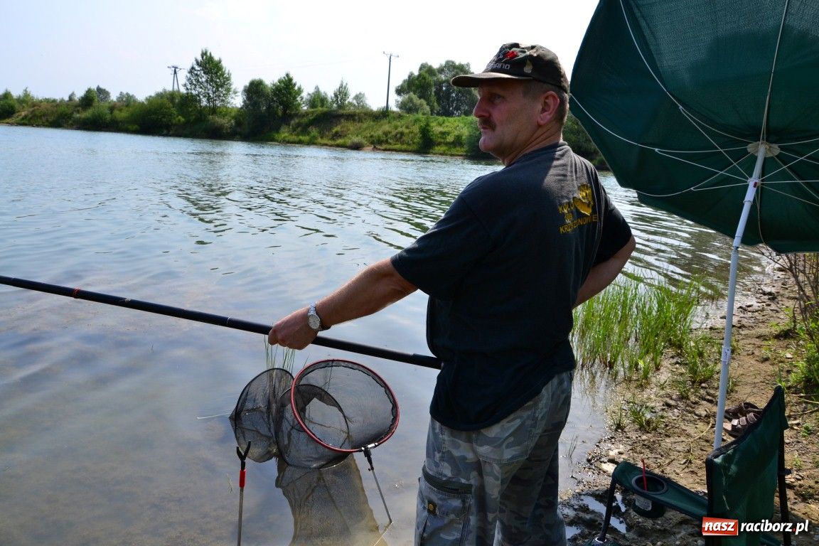 Zdjęcie w galerii na portalu naszraciborz.pl: W upał wędkarze mieli słabe branie wiadomości z regionu