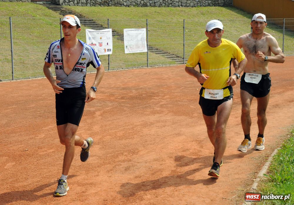 Zdjęcie w galerii na portalu naszraciborz.pl: 42 dni, 42 maratony, 42 miasta wiadomości z regionu