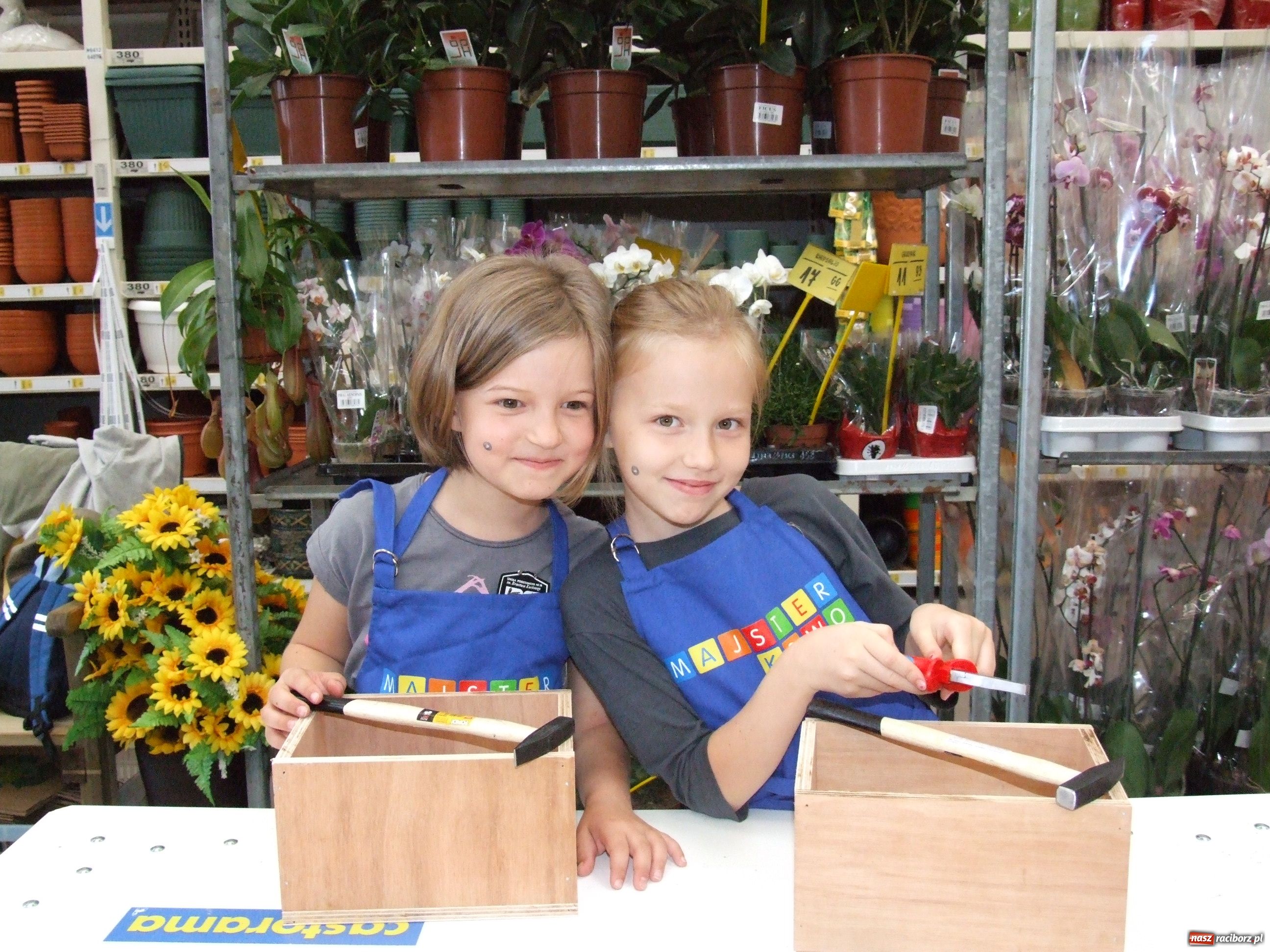 Zdjęcie w galerii na portalu naszraciborz.pl: Castorama uczy dzieci majsterkować wiadomości z regionu