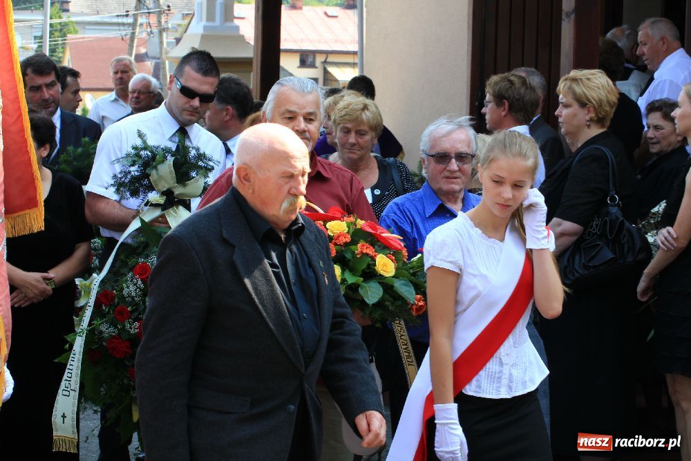 Zdjęcie w galerii na portalu naszraciborz.pl: Ostatnie pożegnanie Jerzego Wziontka wiadomości z regionu