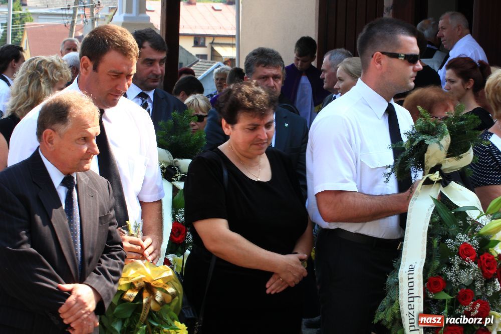 Zdjęcie w galerii na portalu naszraciborz.pl: Ostatnie pożegnanie Jerzego Wziontka wiadomości z regionu