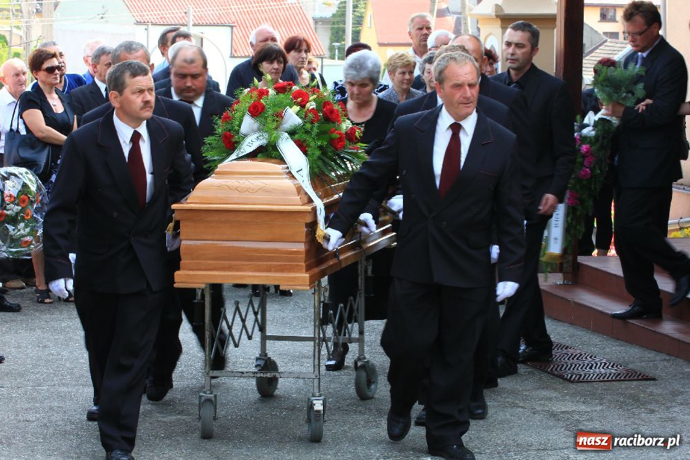 Zdjęcie w galerii na portalu naszraciborz.pl: Ostatnie pożegnanie Jerzego Wziontka wiadomości z regionu