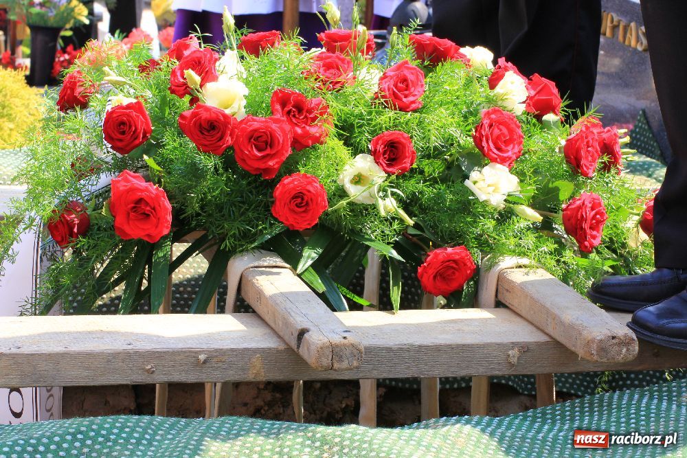 Zdjęcie w galerii na portalu naszraciborz.pl: Ostatnie pożegnanie Jerzego Wziontka wiadomości z regionu