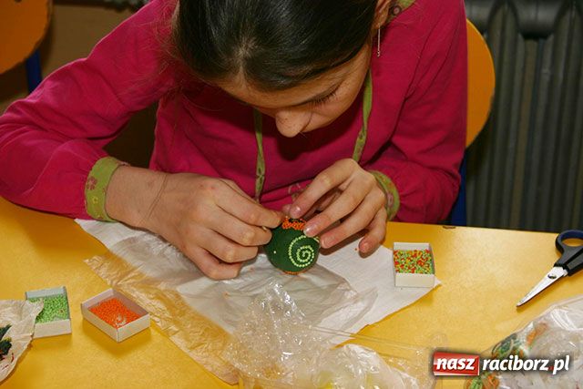 Zdjęcie w galerii na portalu naszraciborz.pl: Cudeńka z jajek wiadomości z regionu