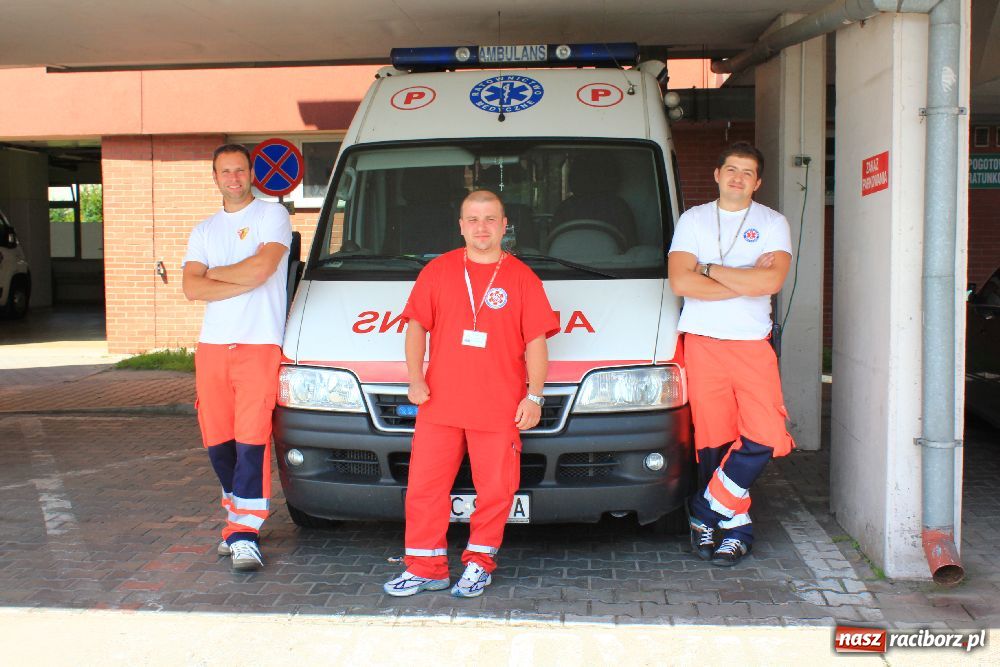 Zdjęcie w galerii na portalu naszraciborz.pl: Trudna praca ratownika medycznego wiadomości z regionu