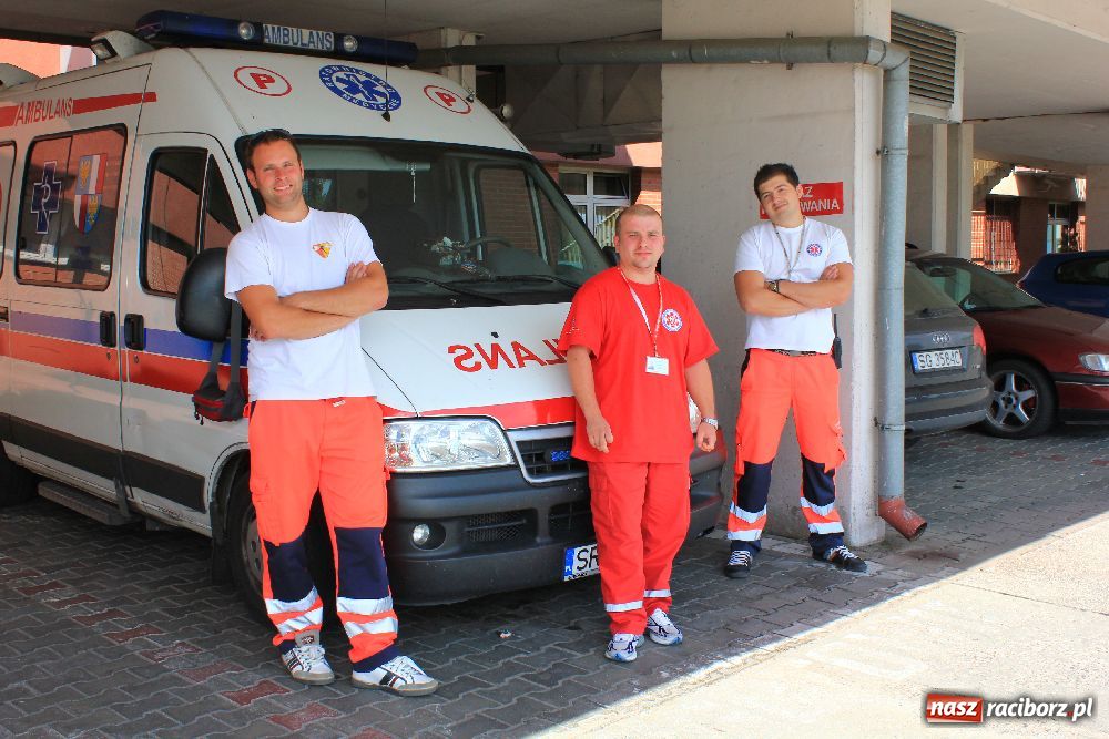 Zdjęcie w galerii na portalu naszraciborz.pl: Trudna praca ratownika medycznego wiadomości z regionu