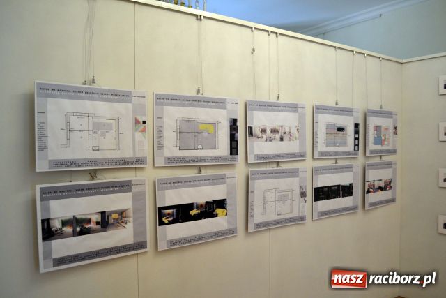 Zdjęcie w galerii na portalu naszraciborz.pl: Sztuka broniła się dziś na zamku wiadomości z regionu