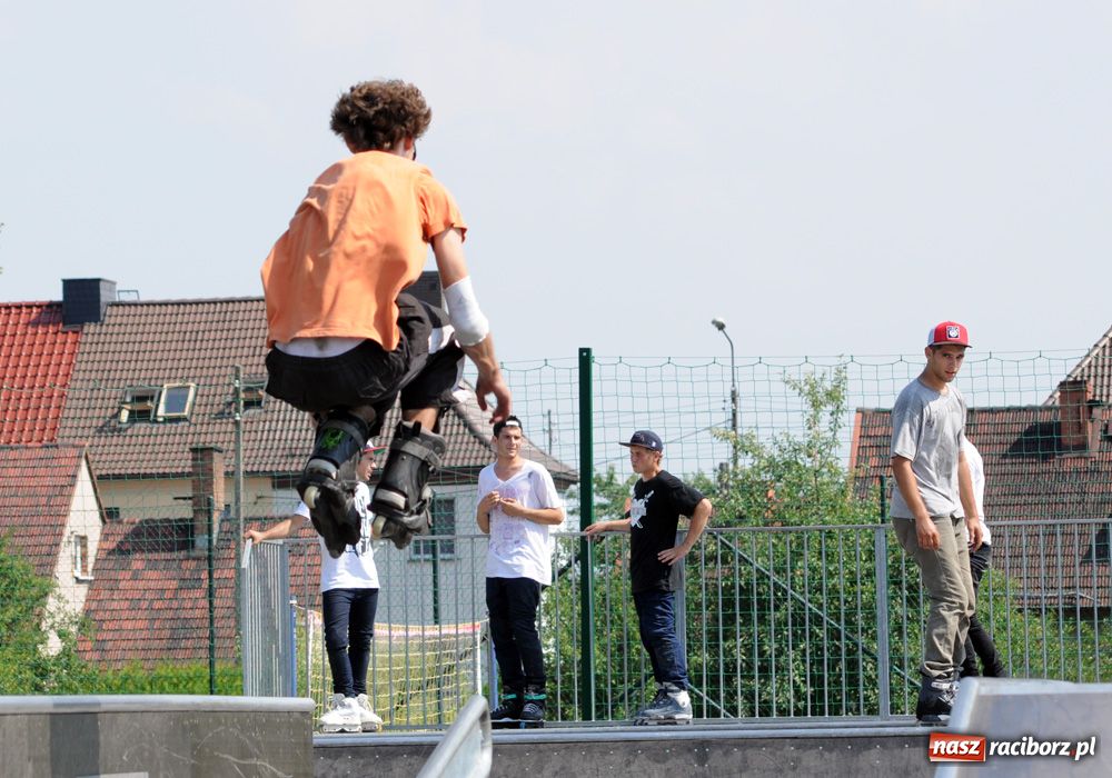 Zdjęcie w galerii na portalu naszraciborz.pl: Chałupki Jam 2012 w pełnym skwarze wiadomości z regionu