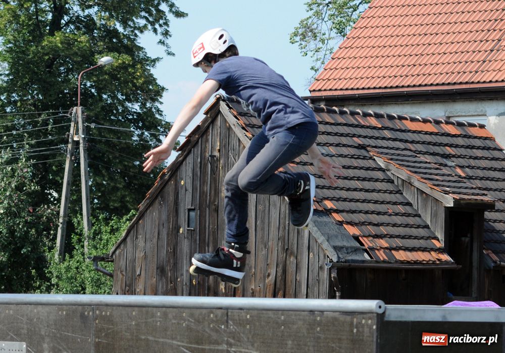 Zdjęcie w galerii na portalu naszraciborz.pl: Chałupki Jam 2012 w pełnym skwarze wiadomości z regionu